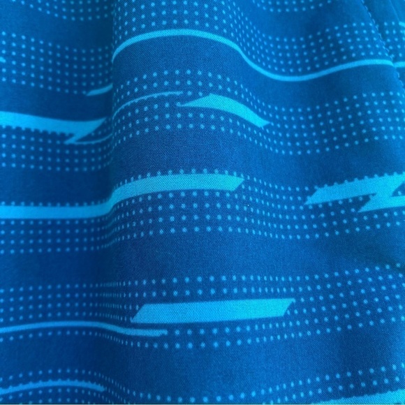 Hind blue swim trunks with pockets, size small - Picture 3 of 9